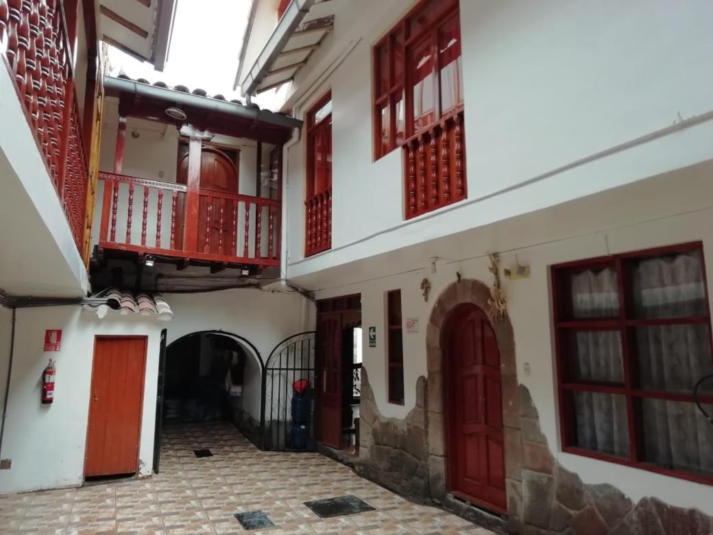 Hostal Puma'S House Cusco Bagian luar foto